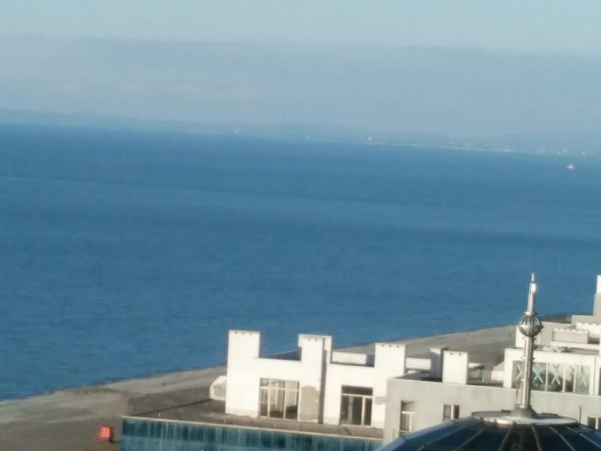 Penthouse Hotel Batumi Eksteriør bilde