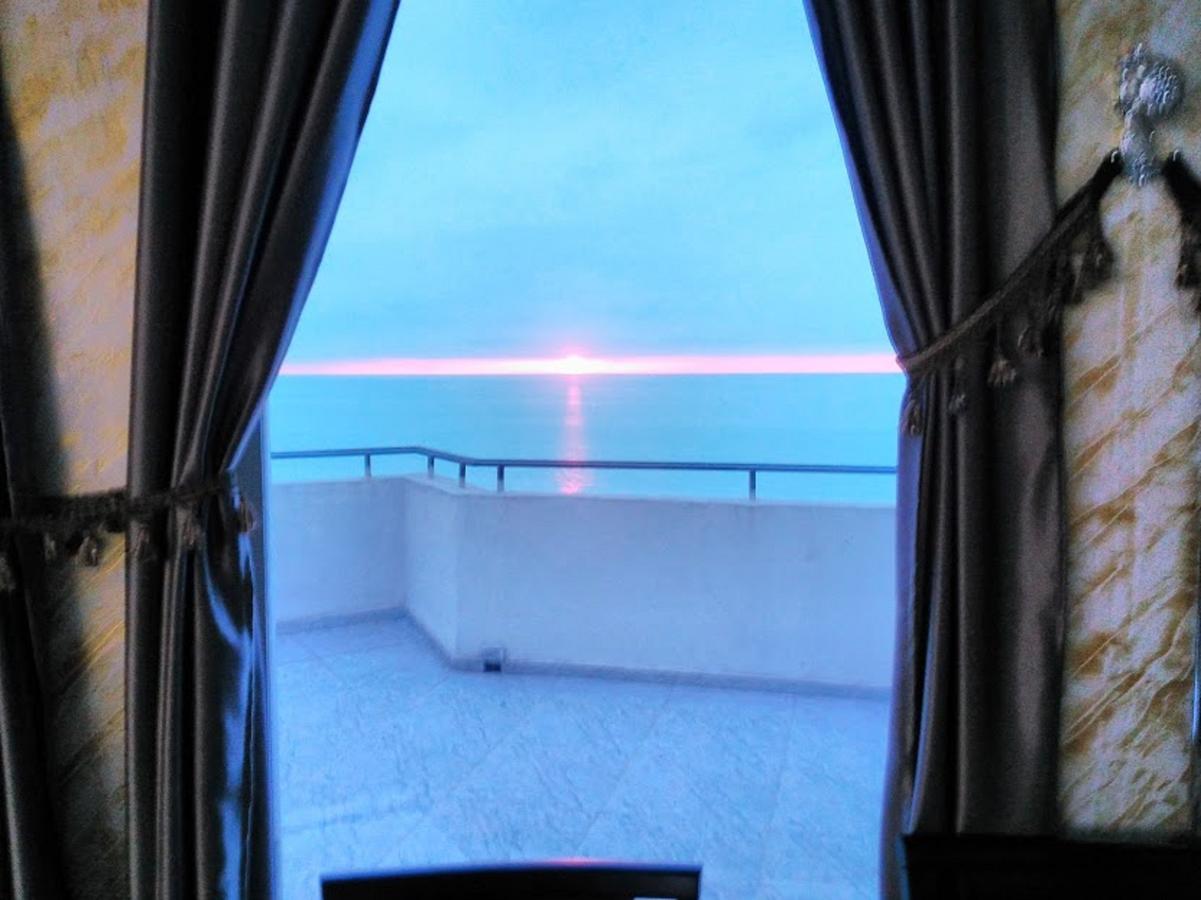 Penthouse Hotel Batumi Eksteriør bilde