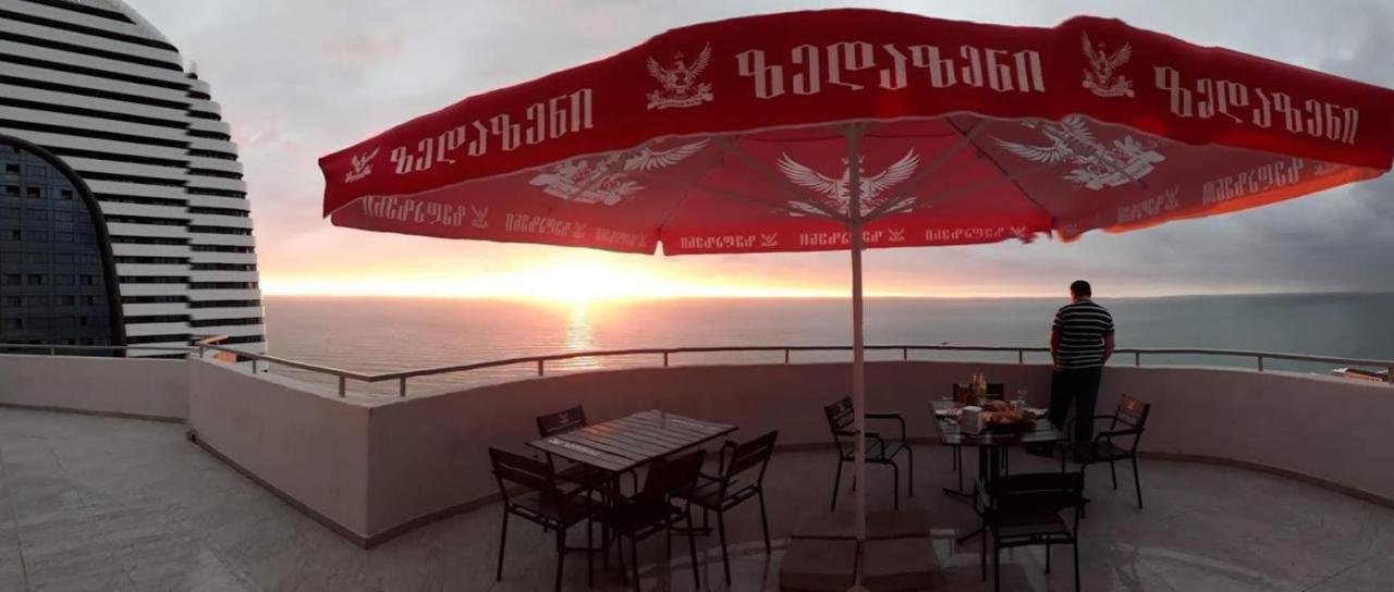 Penthouse Hotel Batumi Eksteriør bilde
